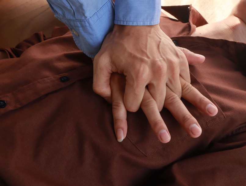 szív-és érrendszeri betegségek cpr újraélesztés mikor