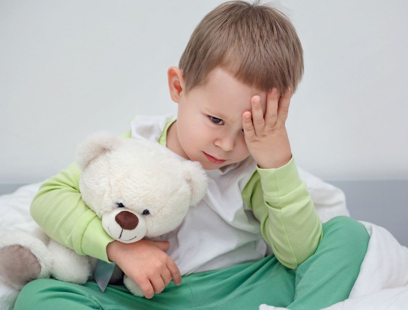 gyerek szomorú kedvetlen orvos válaszol