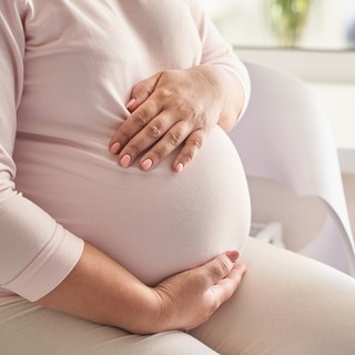 Túlzott hízás a terhesség alatt: a gyermekünk életére is hatással lesz című cikk nyitóképe