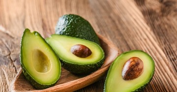 Mindenki kidobja az avokádó legértékesebb részét, pedig tele van antioxidánsokkal