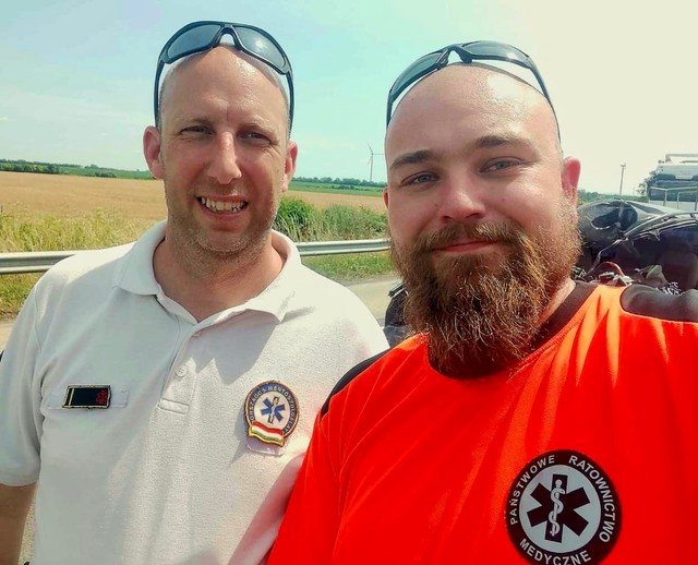 Baleset az M1-es autópályán: lengyel mentősök is segítettek