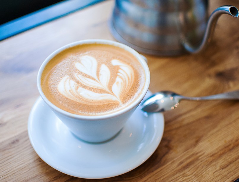 tejeskávé, kávé, tej, gyulladás