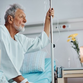 Nem demencia, mégis ijesztő: ezért lehet hirtelen zavart egy idős családtag kórházi kezelés után című cikk nyitóképe