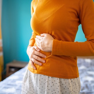 Rendszeresen puffad? Endometriózis és petefészekciszta is okozhatja című cikk nyitóképe