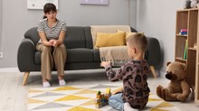Közel 14 évvel rövidebb élet: drámai a különbség az autista emberek várható élettartamában című cikk nyitóképe