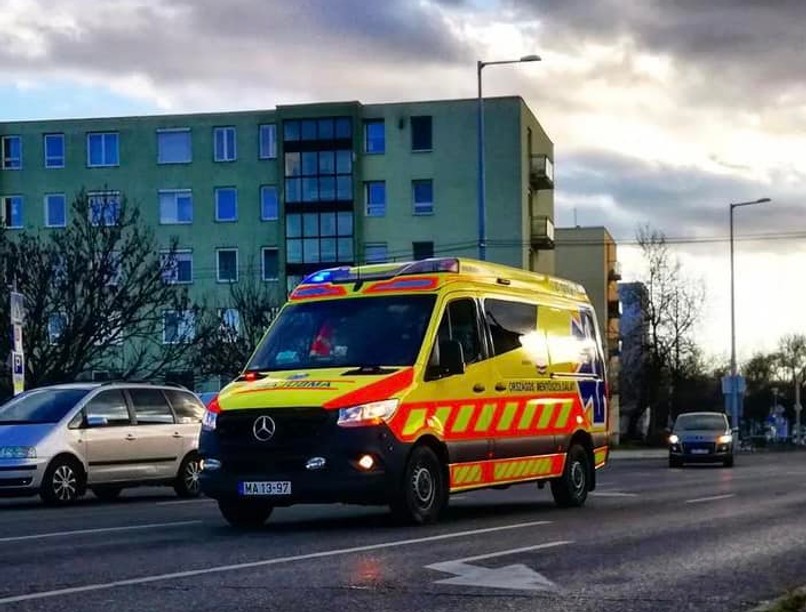 mentők, életmentés, sürgősségi, OMSZ