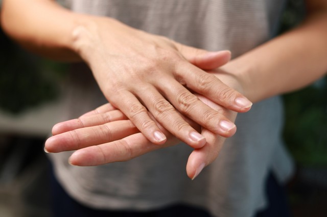 Melanómás köröm - ilyen elszíneződésre figyeljen