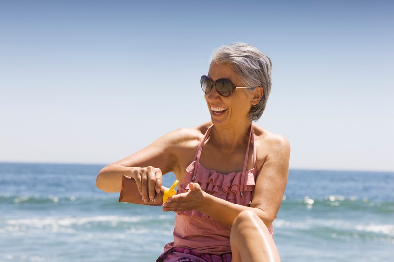 Miért fontos a fényvédelem? Ilyen  bőrbetegségeket okoz az UV-sugárzás