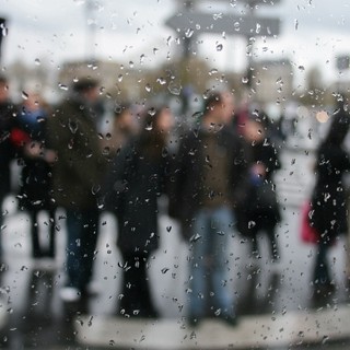 A kutatók szerint a mai számít az év legnyomasztóbb napjának! Különösen a fiatal felnőttek élik meg rosszul című cikk nyitóképe