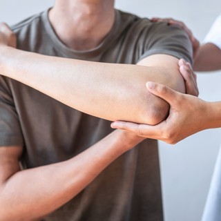 Ízületi fájdalom: ilyen, amikor daganat áll a háttérben című cikk nyitóképe