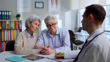 Mi a teendő, ha azt gondolja, a tüneteit daganat okozza? Az onkológus elmondja