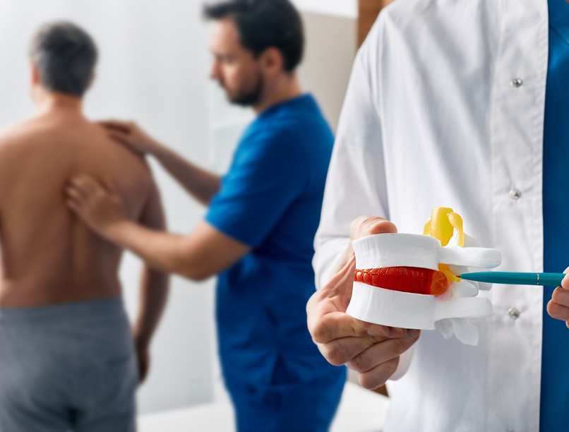 mitől zsibbad el láb porckorongsérv tünet