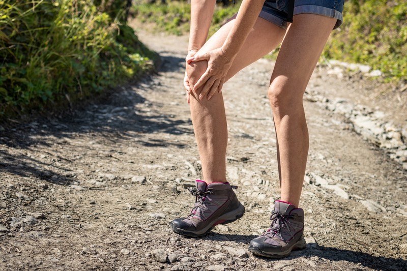 Vérrög a lábban: érszűkületet jelezhet, ha ezt tapasztalja járás közben