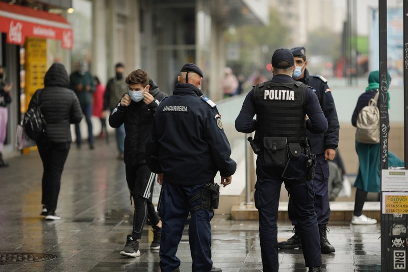 Borzasztóak a román adatok - meghosszabbították a veszélyhelyzetet