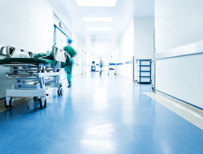 kórház, sürgősségi, szekszárd, ápolónő