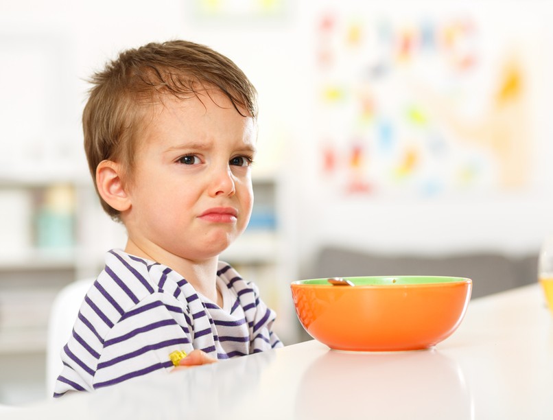 gyerek, evés, étkezés, táplálkozás