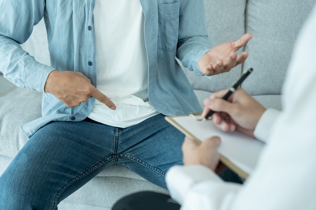 Rekordszámú férfi kerül kórházba fájdalmas, nem múló erekcióval