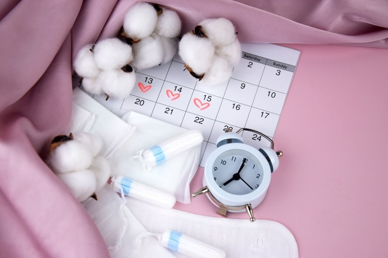 Fogamzásgátlóval szabályozott menstruáció – tüneti kezelés vagy valódi megoldás?