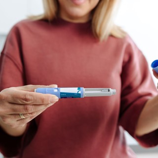 Gyomorfájdalom a fogyasztó injekciótól?Mit jelez a gyomor, és hogyan enyhítheti a mellékhatást? című cikk nyitóképe