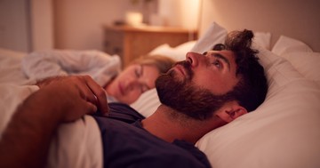 Mi az a melatonin és hogyan befolyásolja az alvásunkat?