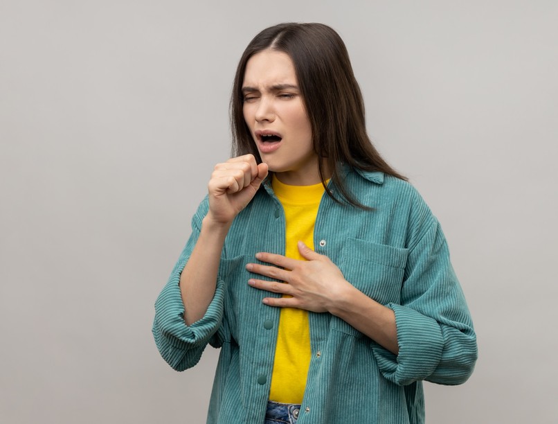 nem múló száraz köhögés