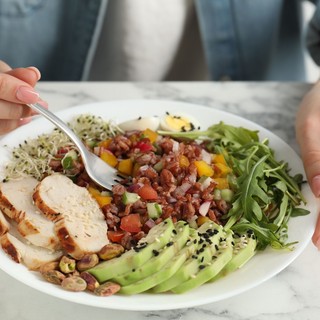 Ízületi fájdalom: így lehet csökkenteni a húgysavszintet étrenddel című cikk nyitóképe