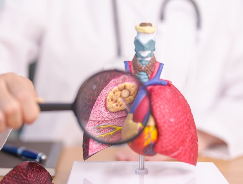 tüdőrák tünet jel köhögés vállfájdalom