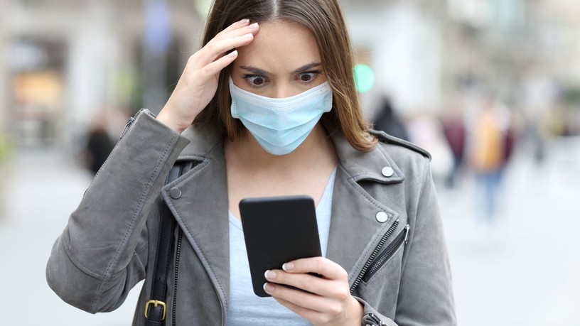 kórházi-szuperbaktériumok-élnek-mobiltelefonon