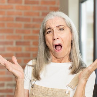 Öreghang: ezen múlik, hogy kinek és mikor alakul ki az időskorban jellemző hangváltozás című cikk nyitóképe