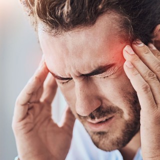 Öt fájdalomtípus, amelyet nem szabad félvállról venni – a háziorvos szerint az élete múlhat rajta! című cikk nyitóképe