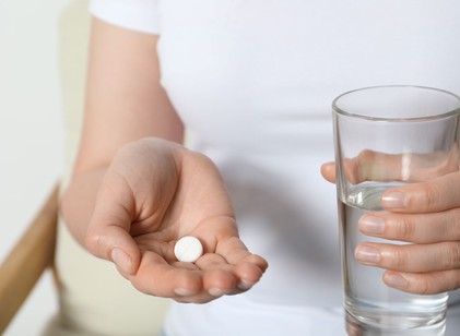 Sokan gondolkodás nélkül beveszik ezt a fájdalomcsillapítót – súlyos baj lehet belőle, ha rosszul szedi című cikk nyitóképe