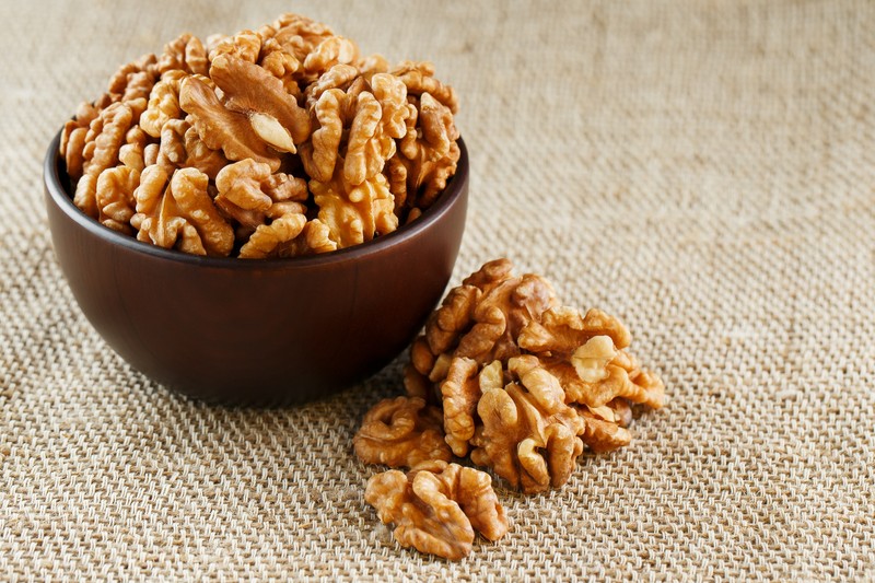 Ezért érdemes diót enni – a szívnek és az ízületeknek is jót tehet