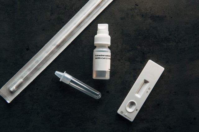 Omikron vagy delta variáns? Ezzel a teszttel kiderítheti