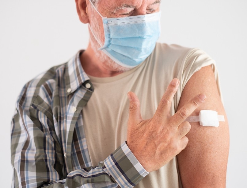 koronavírus, oltási kampány, harmadik oltás, 3. oltás, Pfizer, vakcina