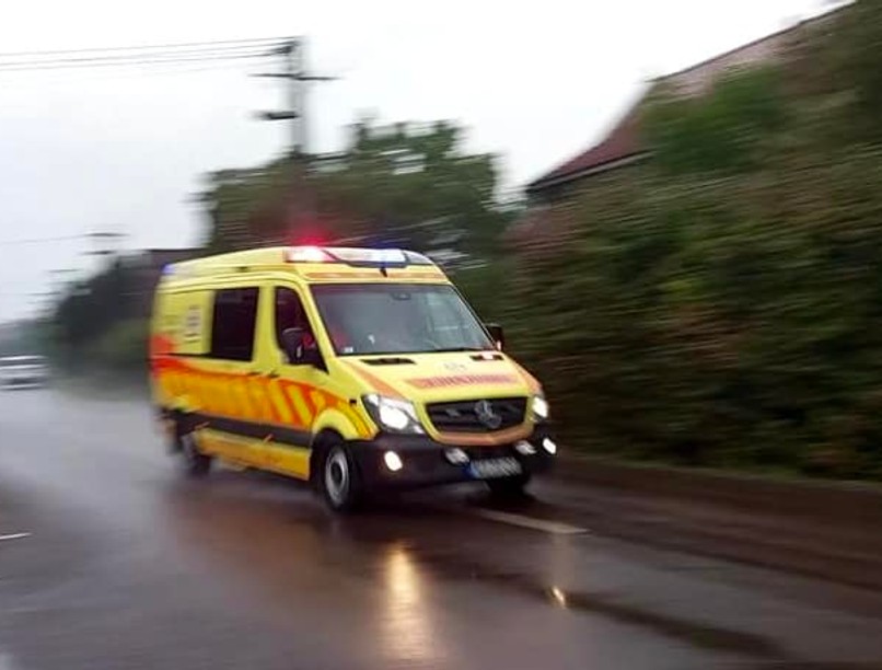 mentők, mentők, ukrán, újraélesztés