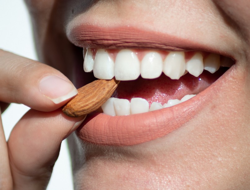 helyes helytelen harapás rágás jelentése