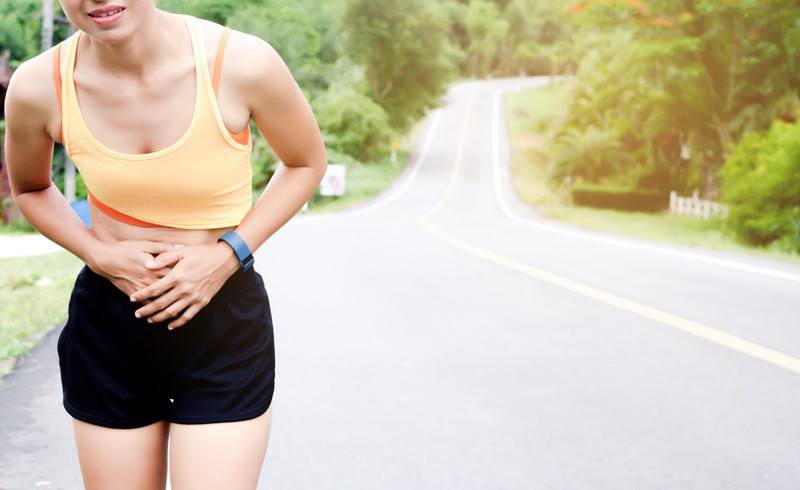 Minden futás alhasi görcsökkel, székeléssel jár nálam - mitől lehet ez? Az orvos válaszol
