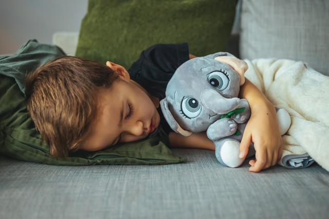 Ákoska, a tejallergia és a súlyos növekedési zavar: tévhitek miatt éhezett a gyerek!