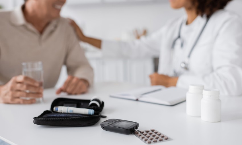 Honnan ismerhetjük fel a cukorbetegség tüneteit és melyek a legnagyobb eltérések a diabétesz típusok között?