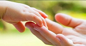 „Kisütött a nap!” – egy agyvérzéses baba megható története