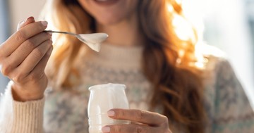 Nem minden joghurt egészséges – ez az adalékanyag csendben árthat a bélrendszerének