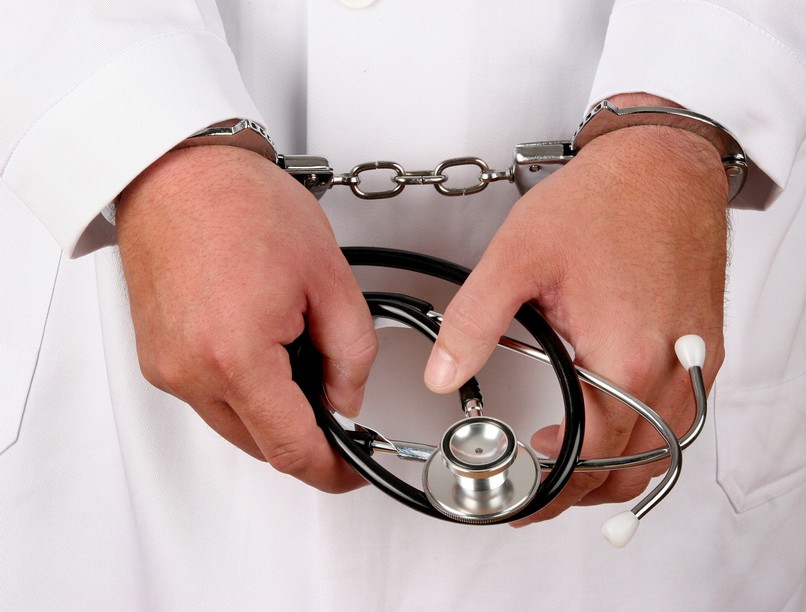 nyiregyházi kórház, vesztegetés, orvos rendőrség