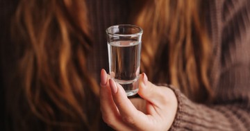 Ennyi idő alatt ürül ki a szervezetből az alkohol