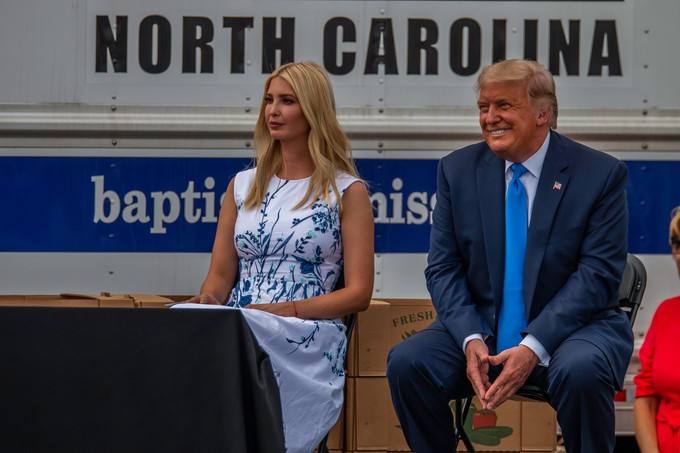 Ivanka Trump elárulta a bomba alakjának a titkát című cikk nyitóképe