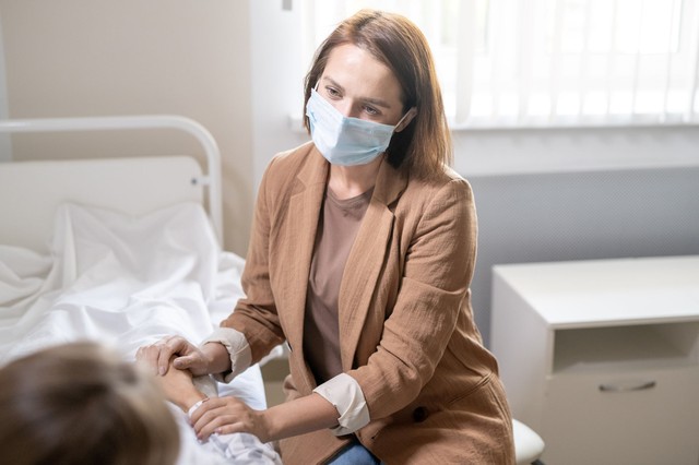 Visszatér a maszkviselés! Nézze meg, hol lesz kötelező újra