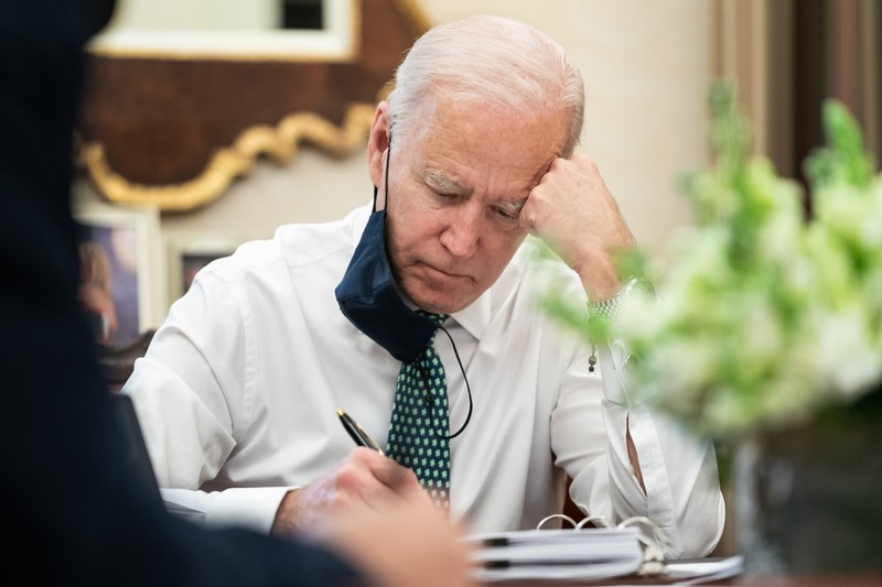 Joe Biden elnök koronavírusos lett - ilyen tüneteket tapasztal