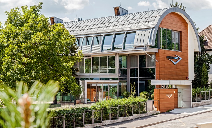 Vágás és altatás nélküli, csúcstechnológiás beavatkozások a Premier Medben