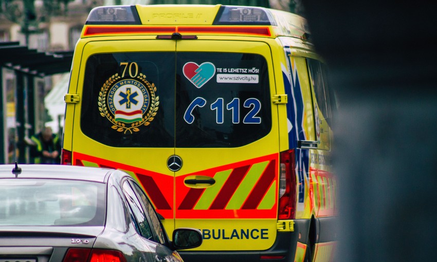 A hálás feleség üzenetéből kiderült, hogy az életmentők másfél órán keresztül harcoltak a férje életéért, és végül sikerrel jártak.