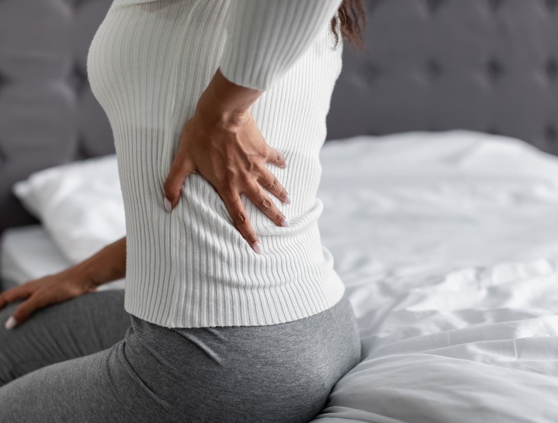 derékfájás derékfájdalom, mióma, endometriózis, betegség, jele