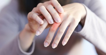  Nagyon fáj az ujjam, pedig nem érte sérülés - miért? Az orvos válaszol      